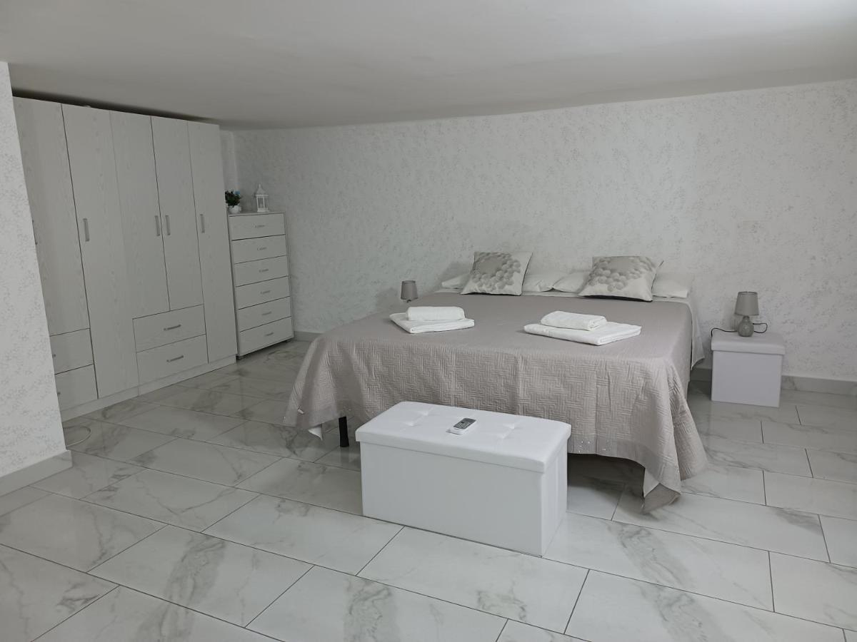 דירות נאפולי Casa Tetyana מראה חיצוני תמונה